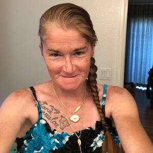 Meet your Posher, Alisha